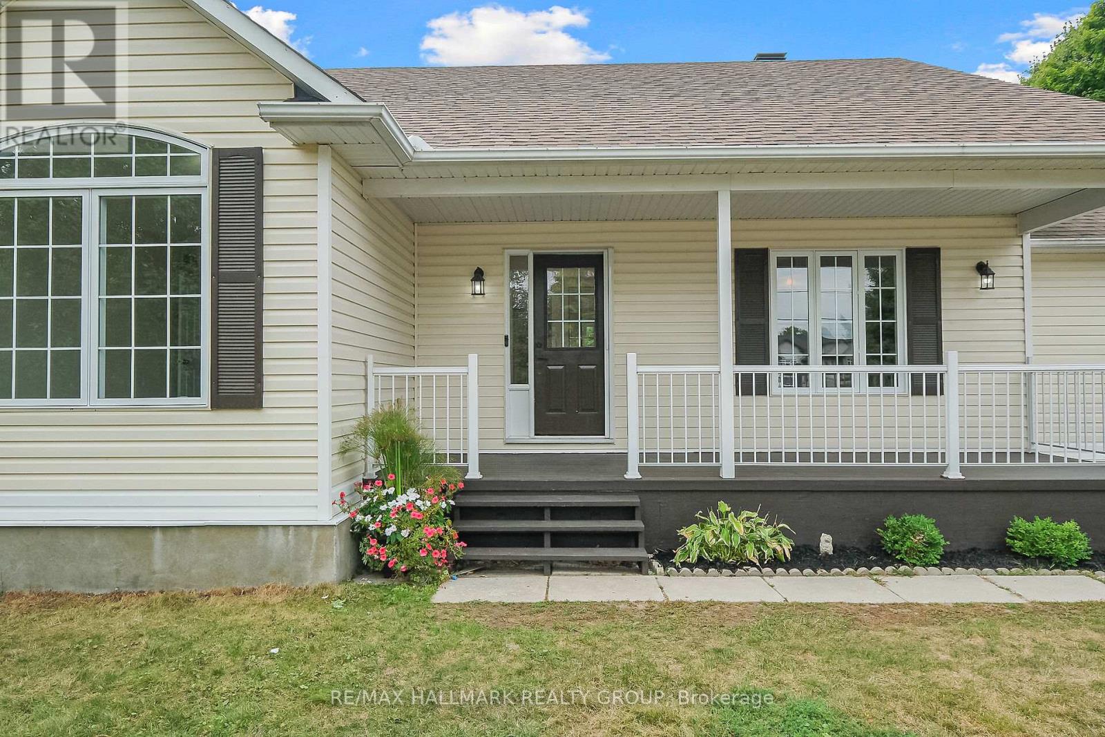 Photo 4 of 207 Northcote Drive, Beckwith ON