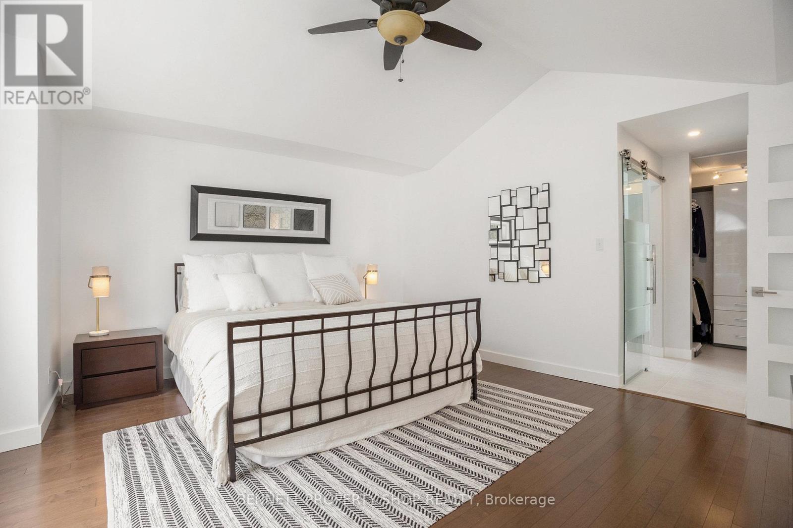 Photo 16 of 5885 Gladewoods Place, Ottawa ON