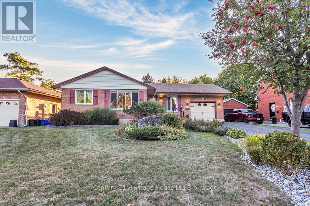 Photo 1 of 84 Denrich Avenue, Tillsonburg ON