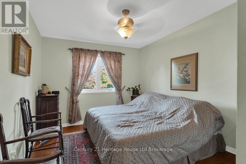 Photo 10 of 84 Denrich Avenue, Tillsonburg ON