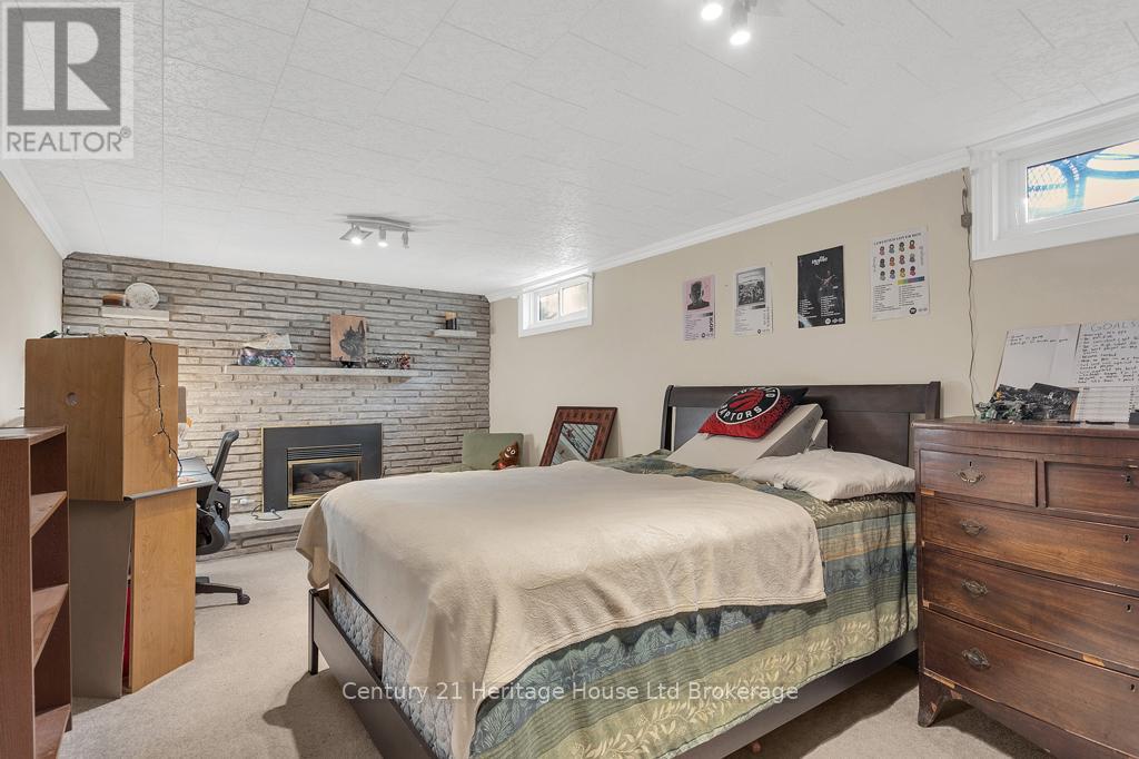 Photo 16 of 84 Denrich Avenue, Tillsonburg ON