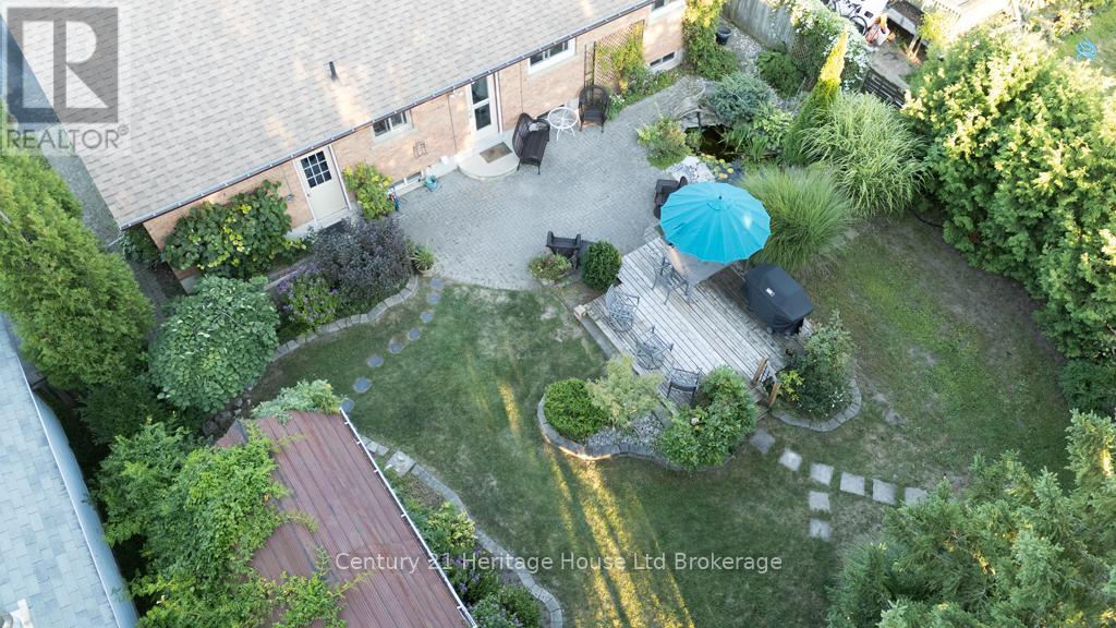 Photo 32 of 84 Denrich Avenue, Tillsonburg ON