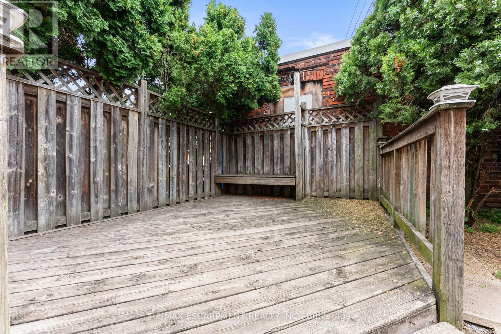 Photo 19 of 208 East Avenue N, Hamilton ON