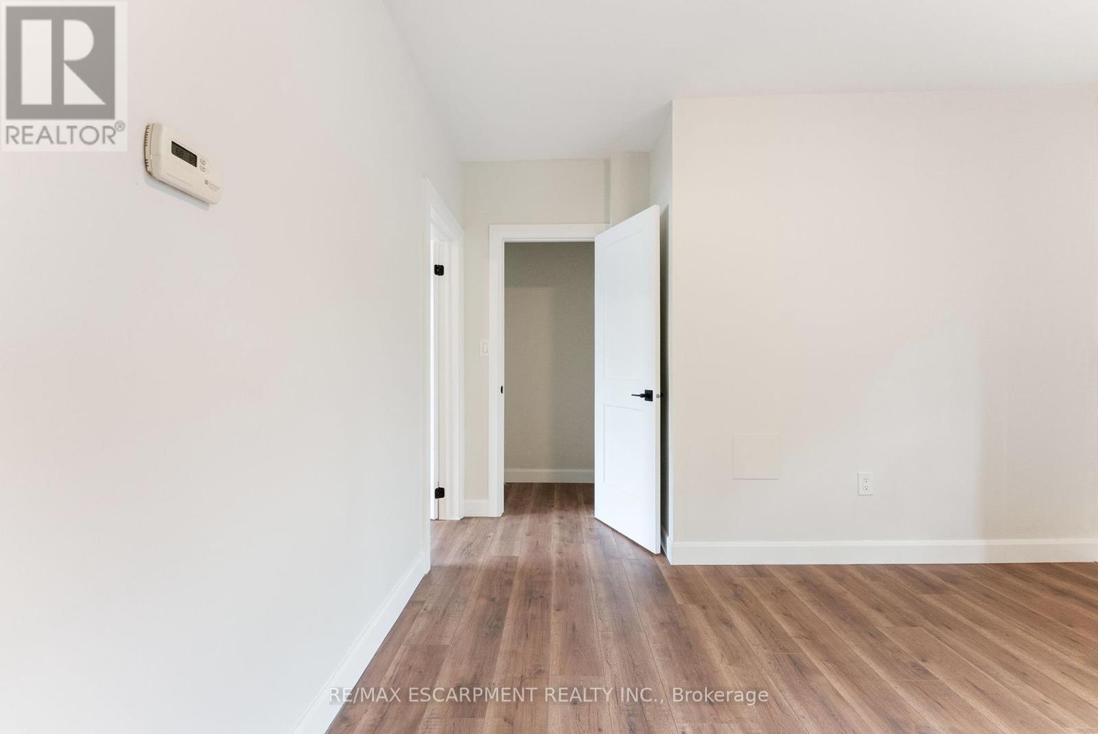 Photo 28 of 208 East Avenue N, Hamilton ON