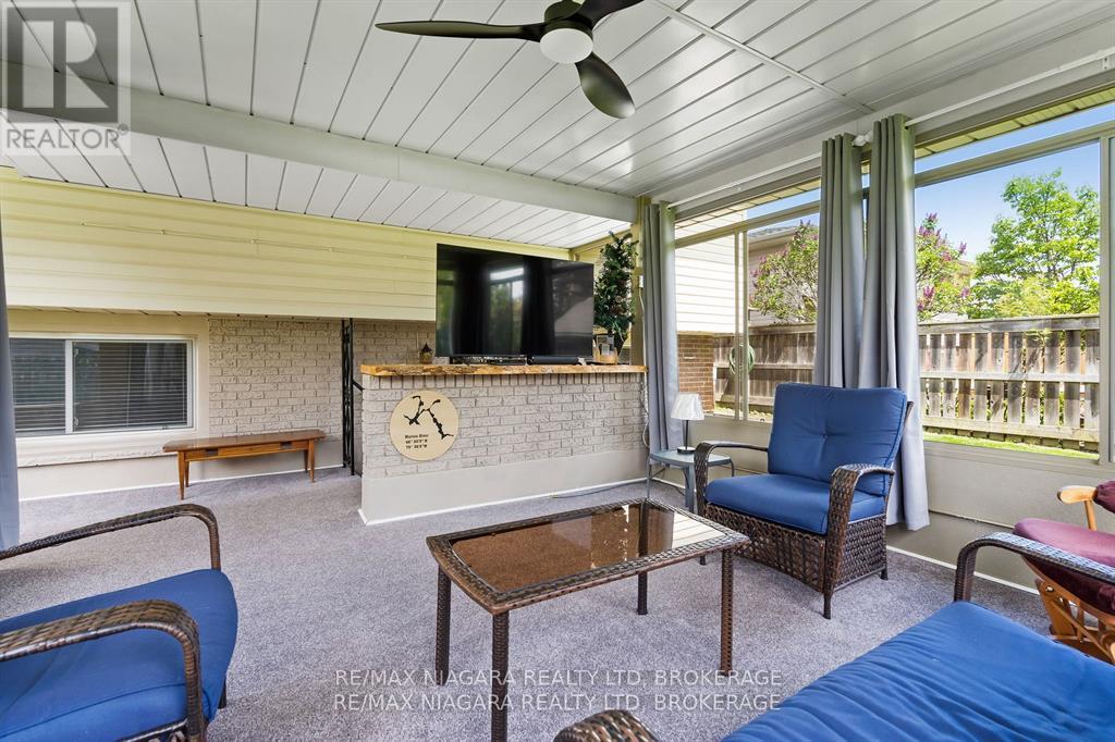 Photo 20 of 36 Bendingroad Crescent, St Catharines ON