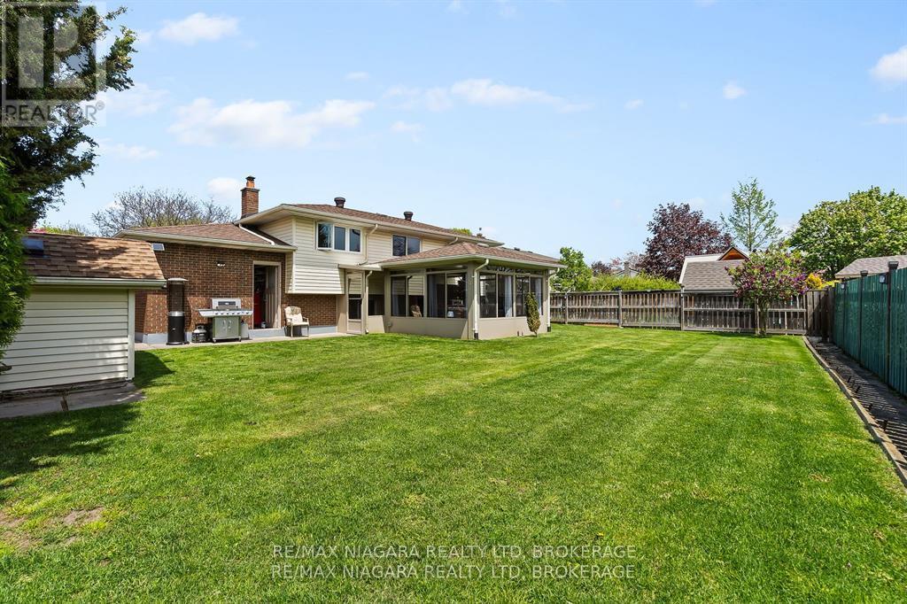 Photo 23 of 36 Bendingroad Crescent, St Catharines ON