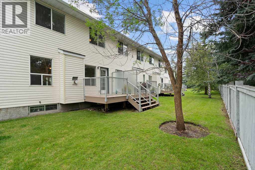 Photo 37 of 31 Silvergrove Close Nw, Calgary AB