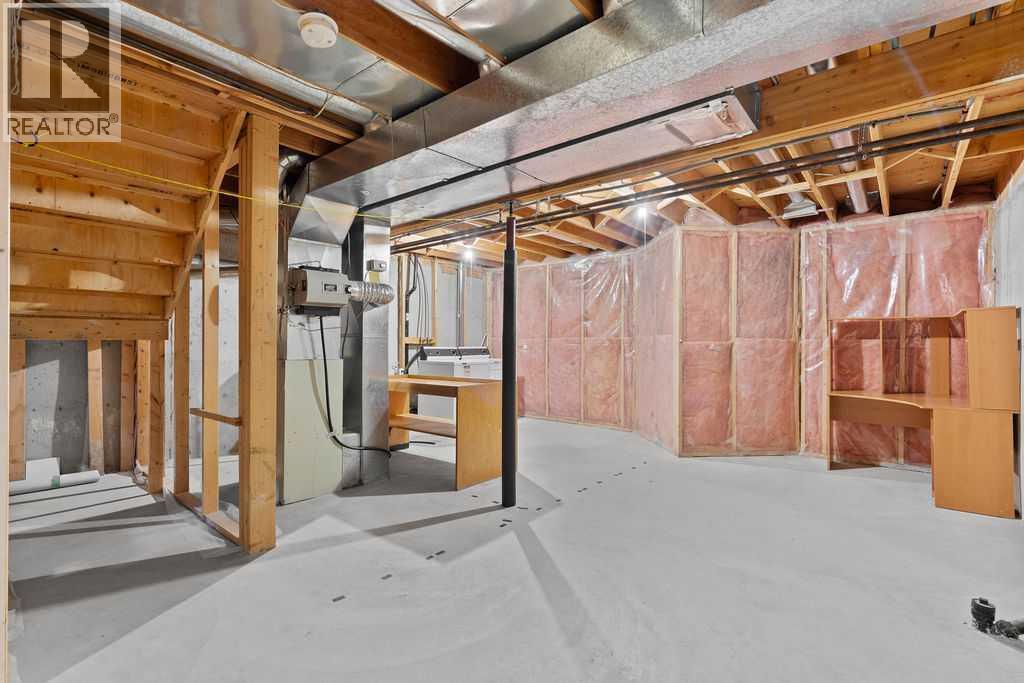 Photo 28 of 31 Silvergrove Close Nw, Calgary AB
