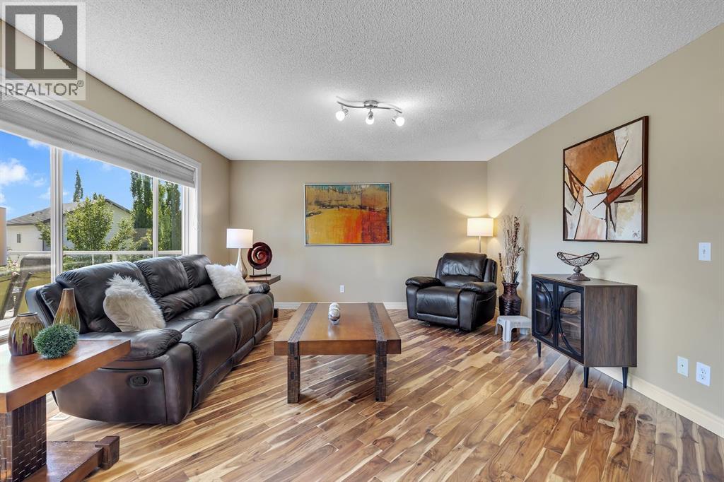 Photo 15 of 127 Citadel Estates Place Nw, Calgary AB