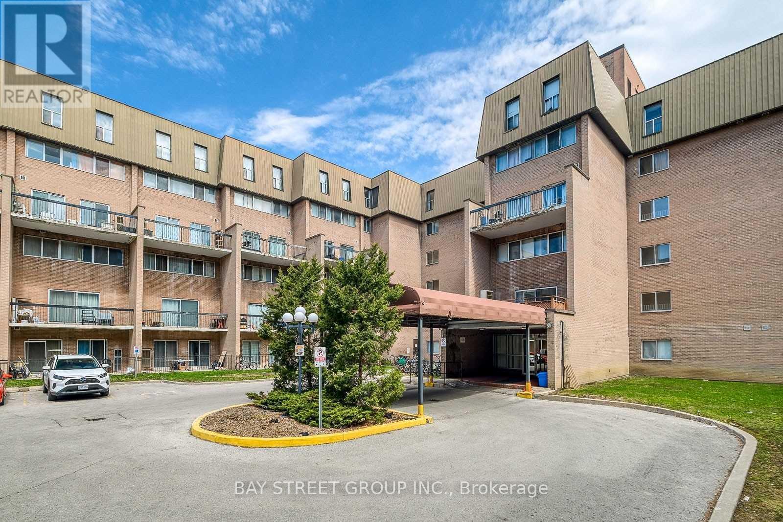 Photo 1 of 285 165 Cherokee Boulevard, Toronto ON