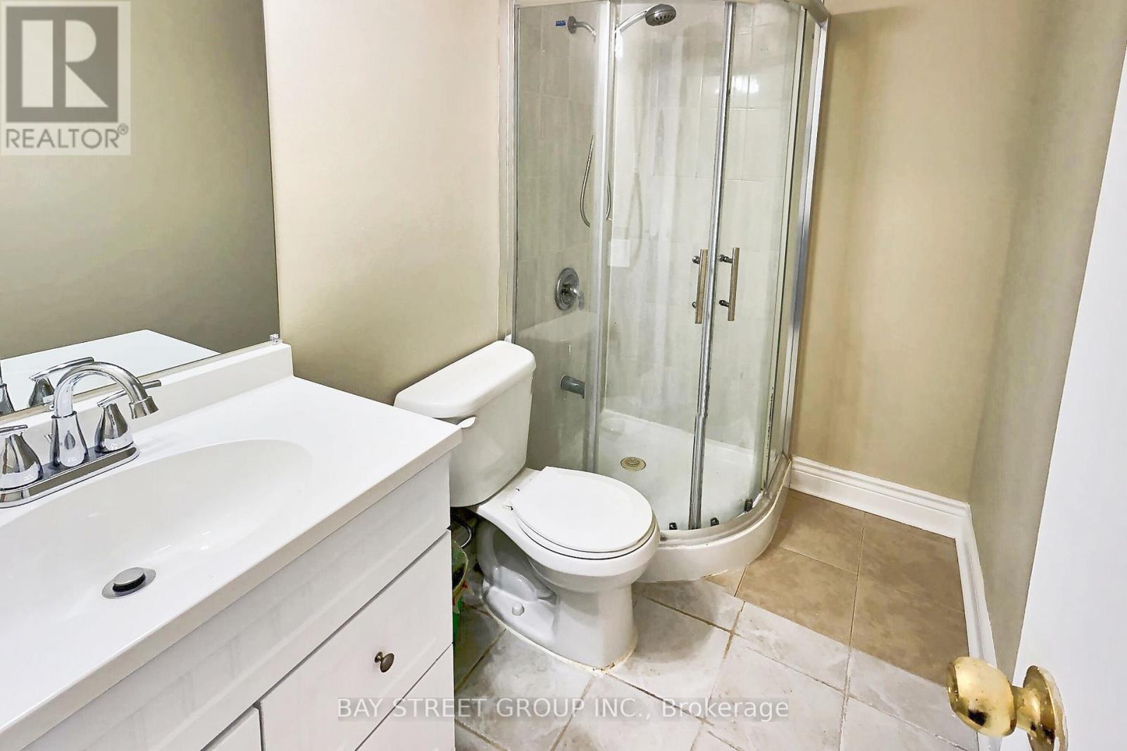 Photo 14 of 285 165 Cherokee Boulevard, Toronto ON