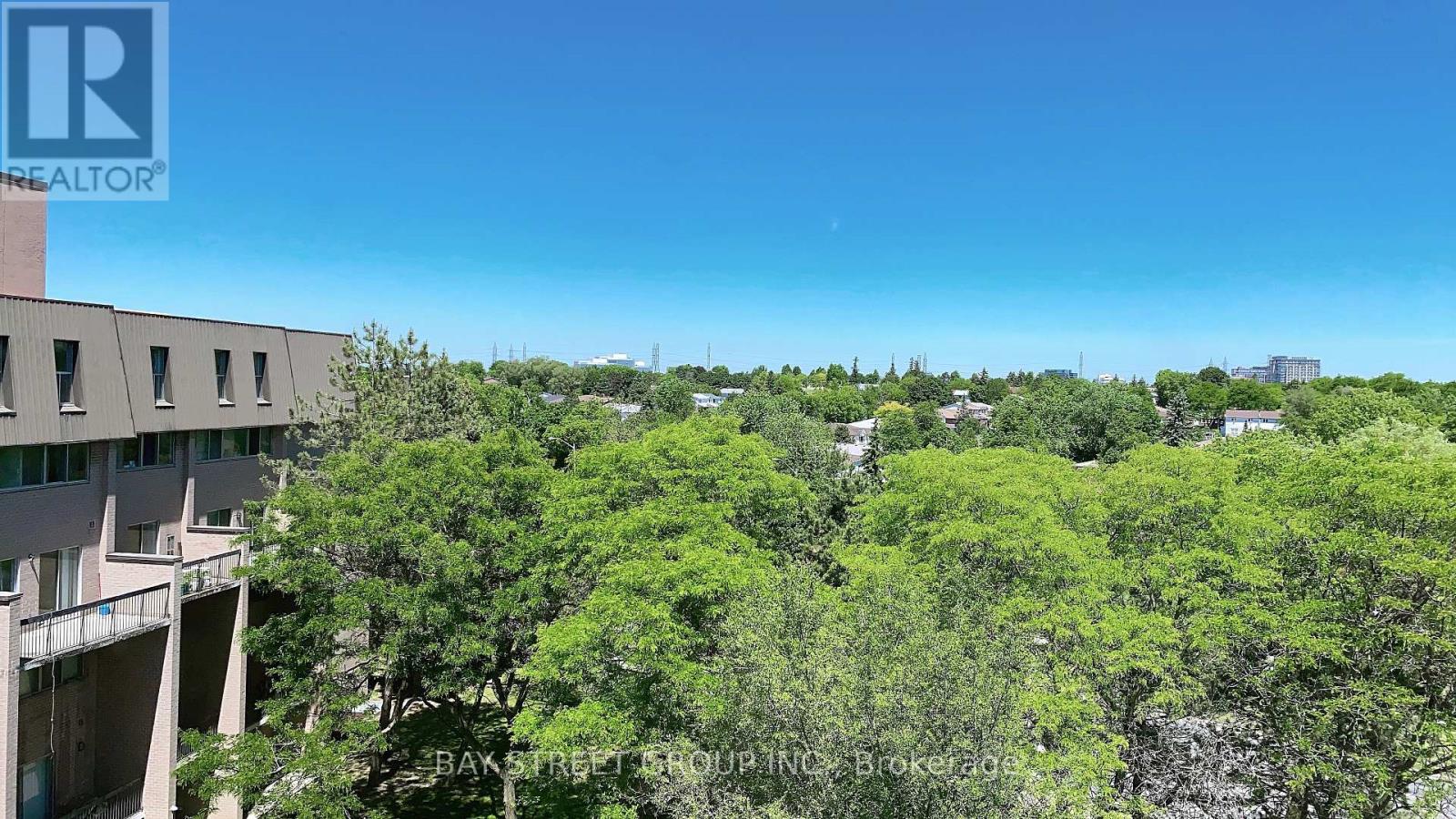 Photo 16 of 285 165 Cherokee Boulevard, Toronto ON