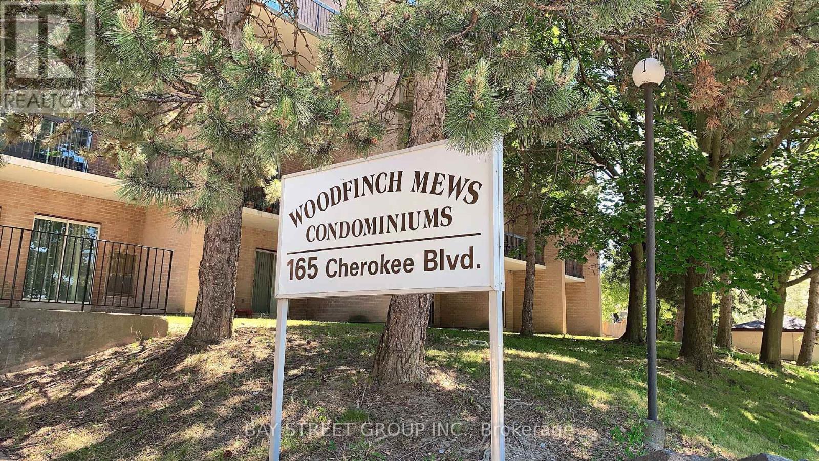 Photo 2 of 285 165 Cherokee Boulevard, Toronto ON