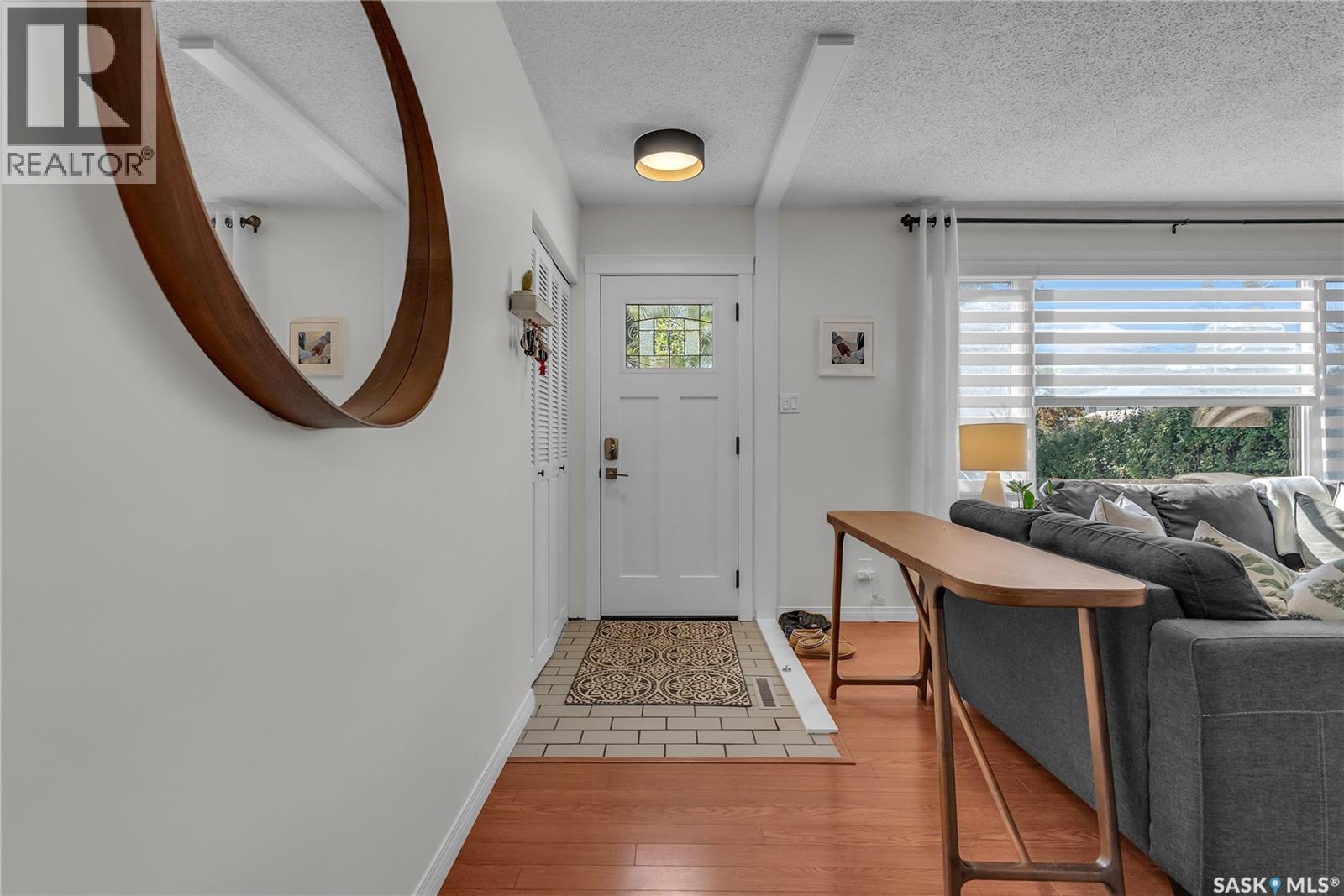 Photo 3 of 1609 Ruth Street E, Saskatoon SK
