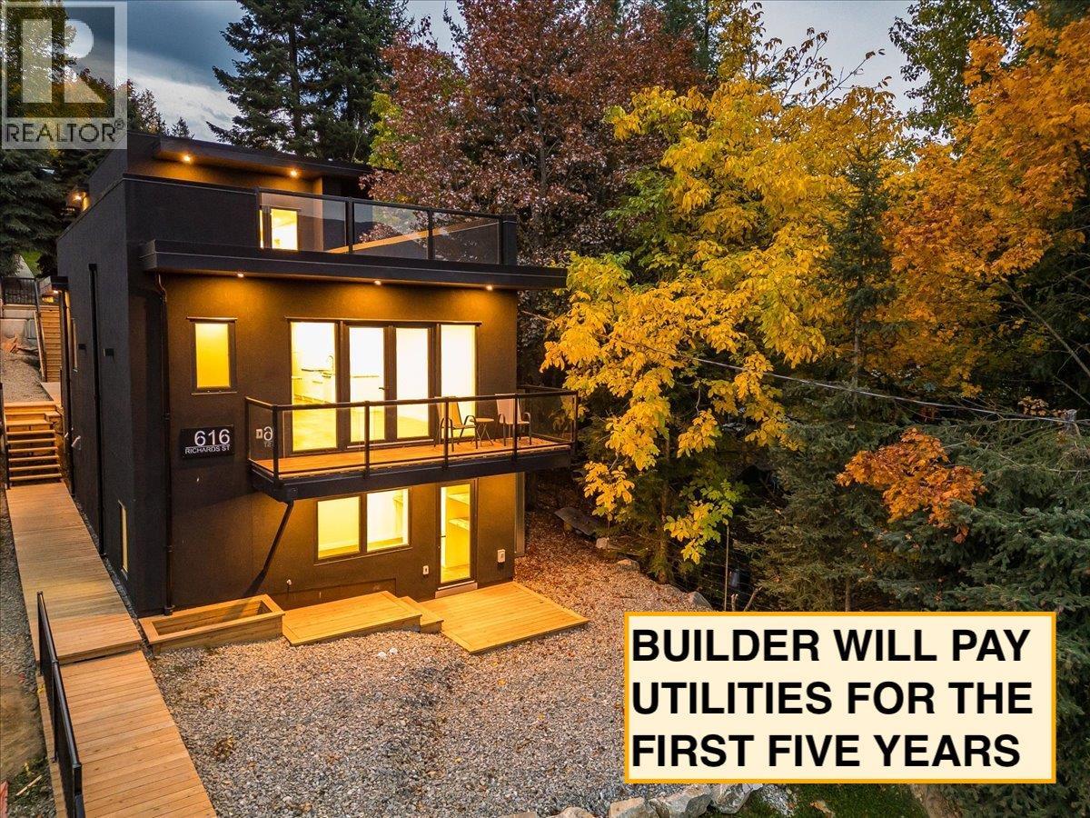 Photo 1 of 616 Richards Street Unit A, Nelson BC