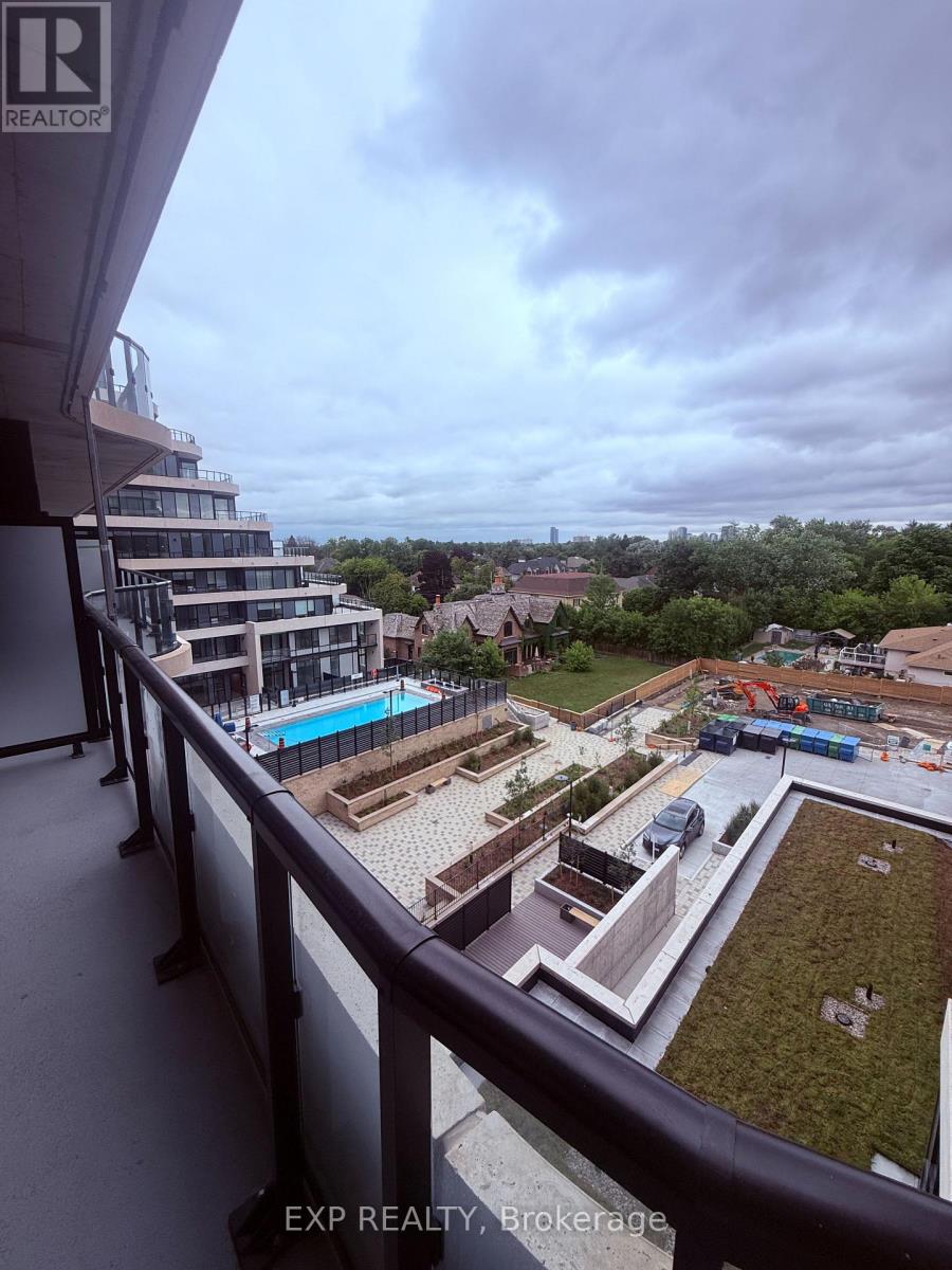 Photo 20 of 535 8188 Yonge St, Vaughan ON