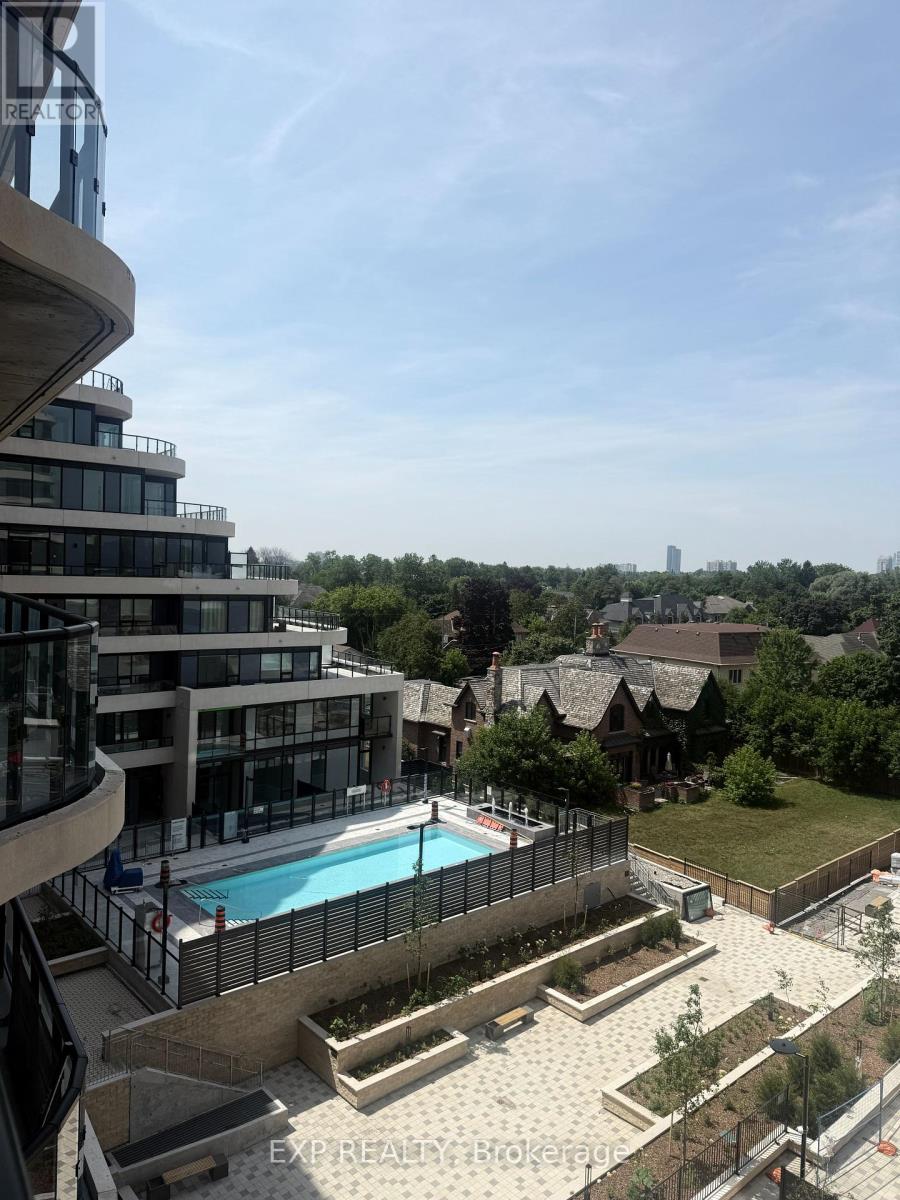 Photo 4 of 535 8188 Yonge St, Vaughan ON