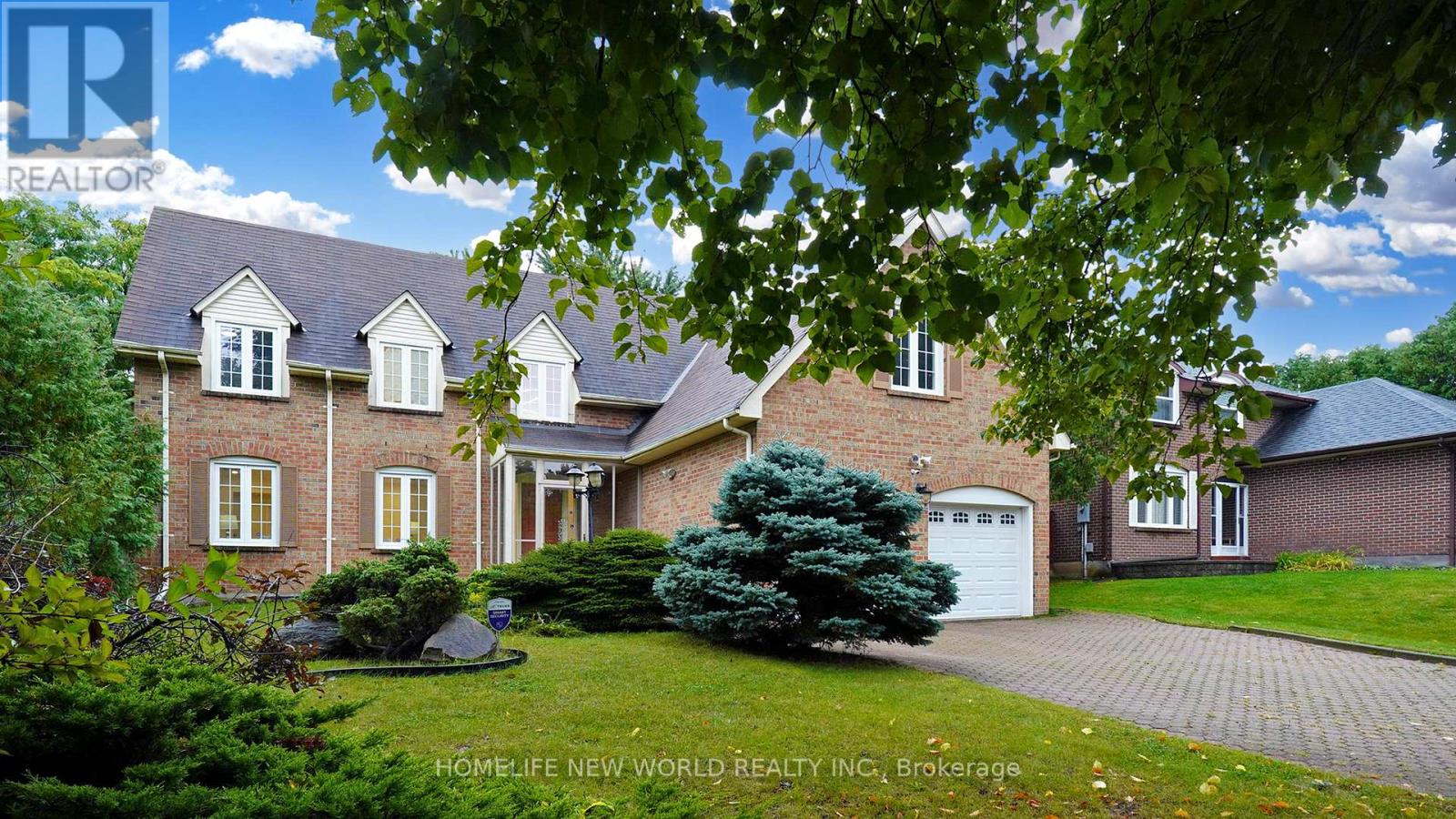 Photo 2 of 3 Athens Drive, Markham ON