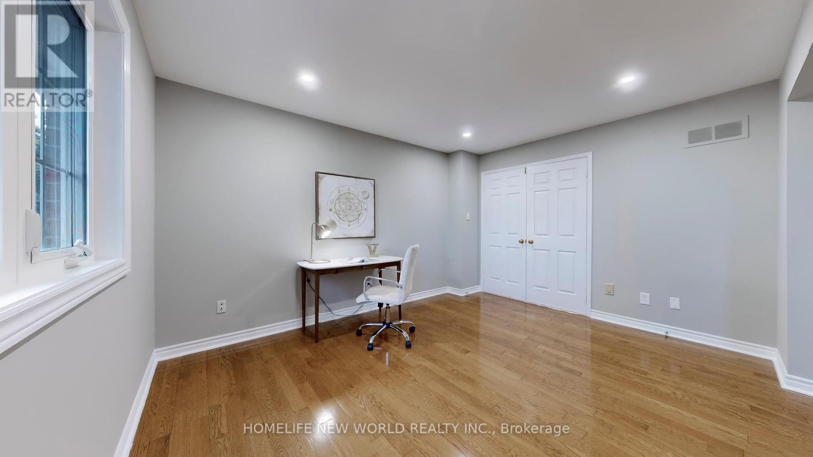 Photo 20 of 3 Athens Drive, Markham ON
