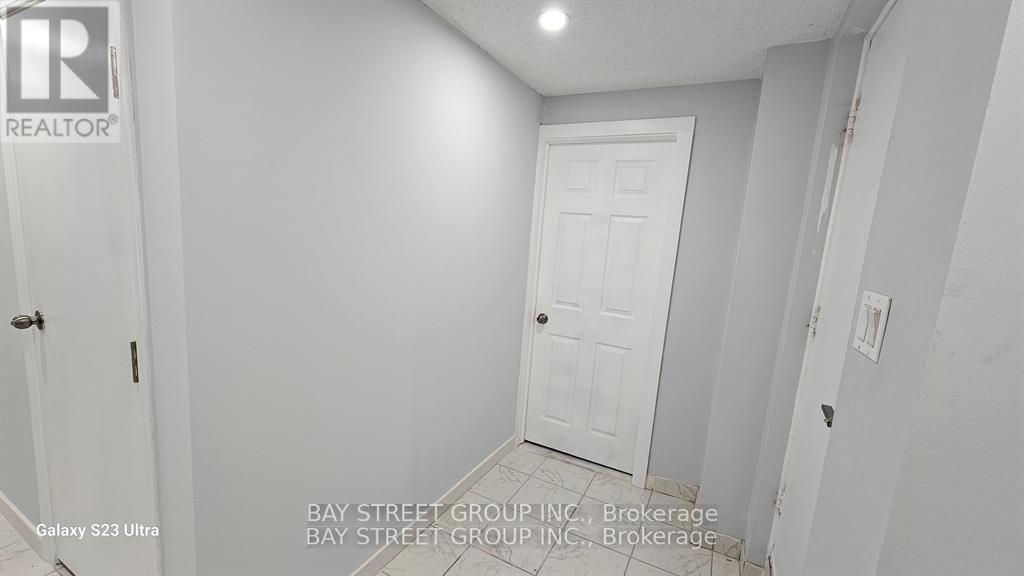Photo 14 of Basemen 627 Aberdeen Avenue N, Vaughan ON