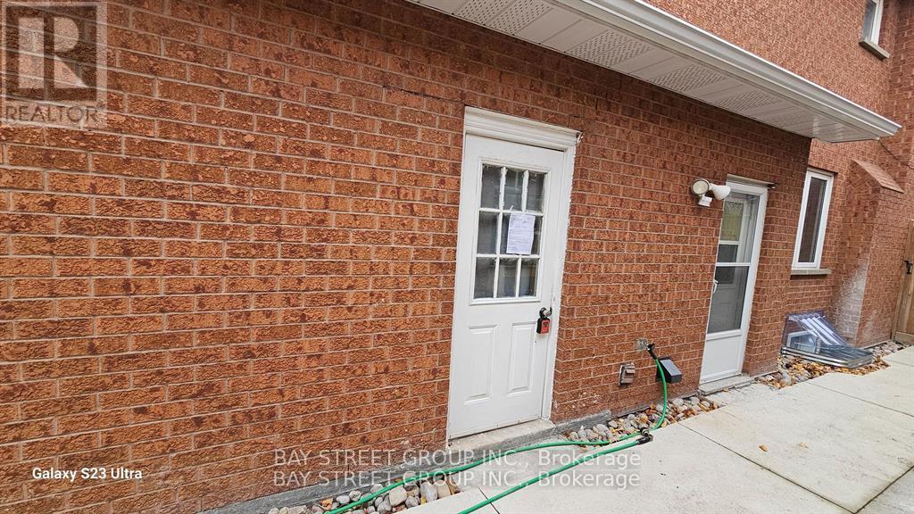 Photo 15 of Basemen 627 Aberdeen Avenue N, Vaughan ON