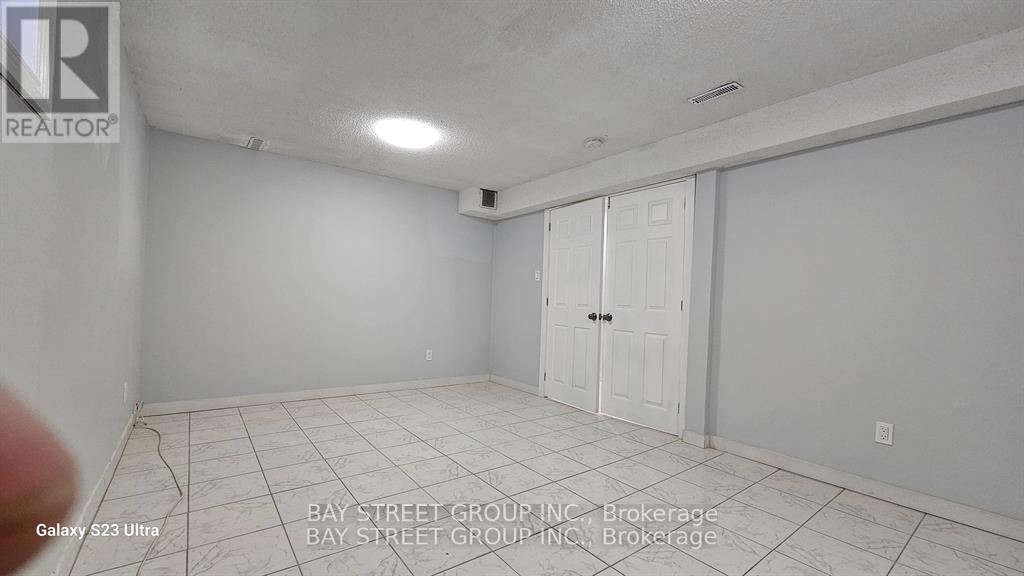Photo 9 of Basemen 627 Aberdeen Avenue N, Vaughan ON