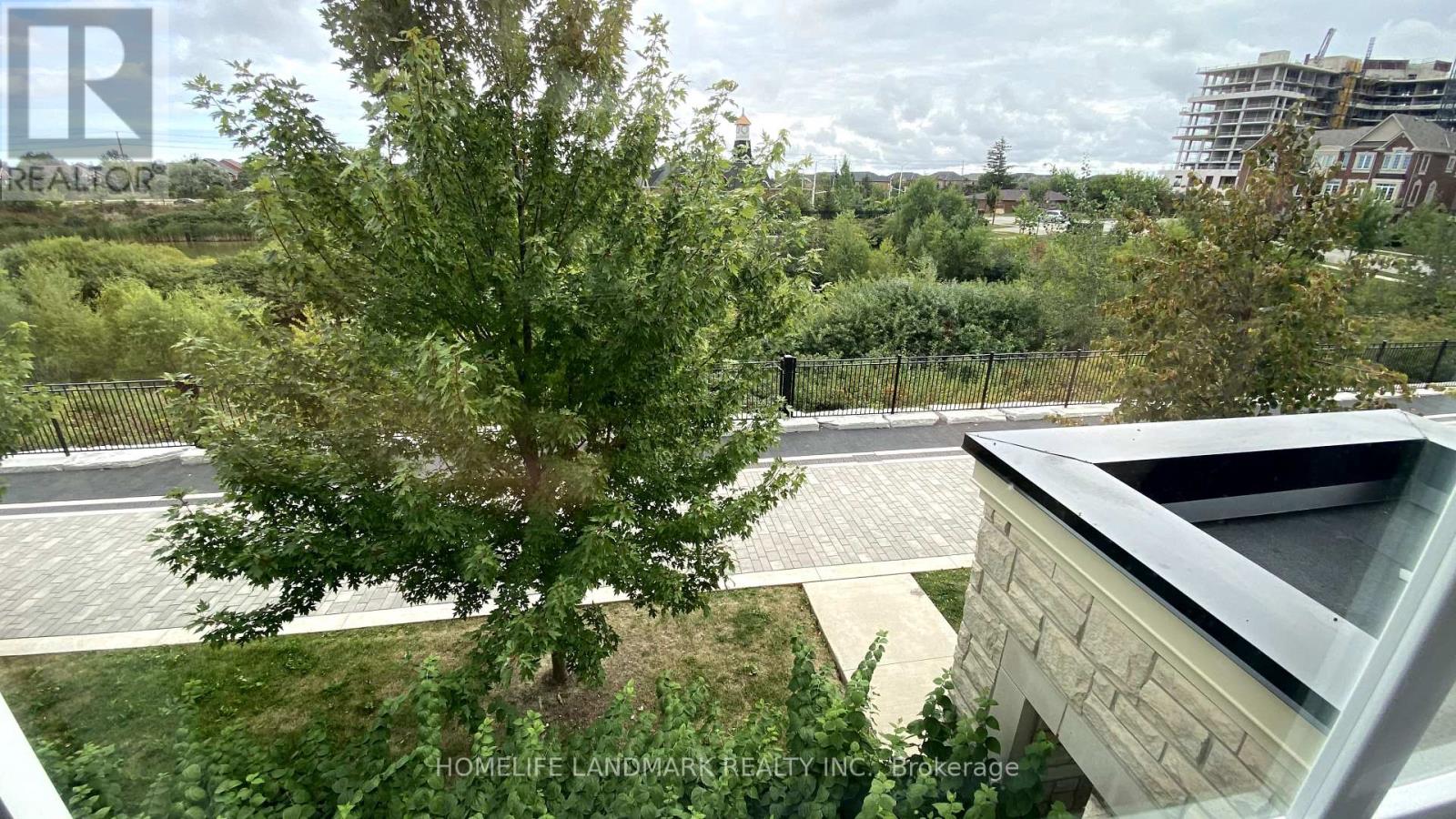 Photo 12 of 4 3045 George Savage Avenue, Oakville ON
