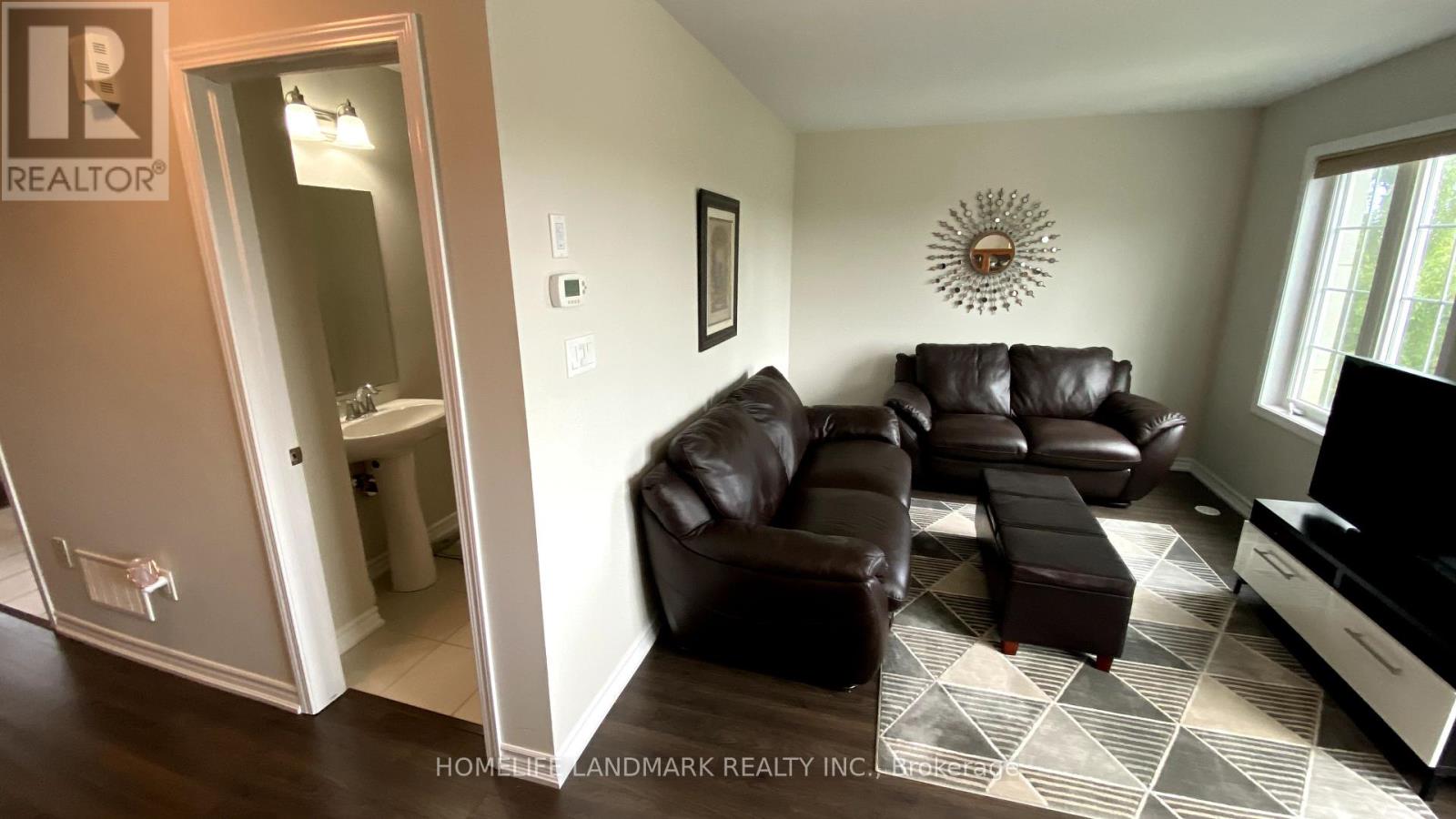 Photo 13 of 4 3045 George Savage Avenue, Oakville ON
