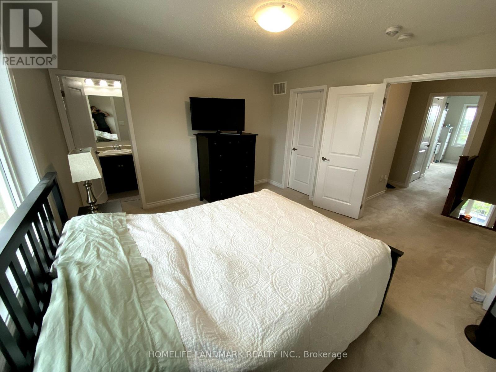 Photo 15 of 4 3045 George Savage Avenue, Oakville ON