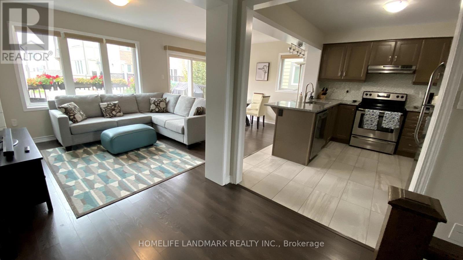 Photo 6 of 4 3045 George Savage Avenue, Oakville ON
