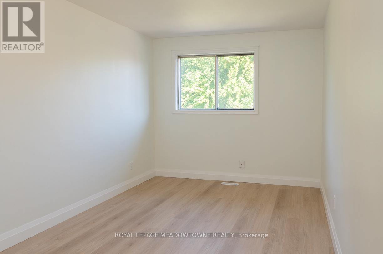 Photo 20 of 515 Ettridge Court, Mississauga ON