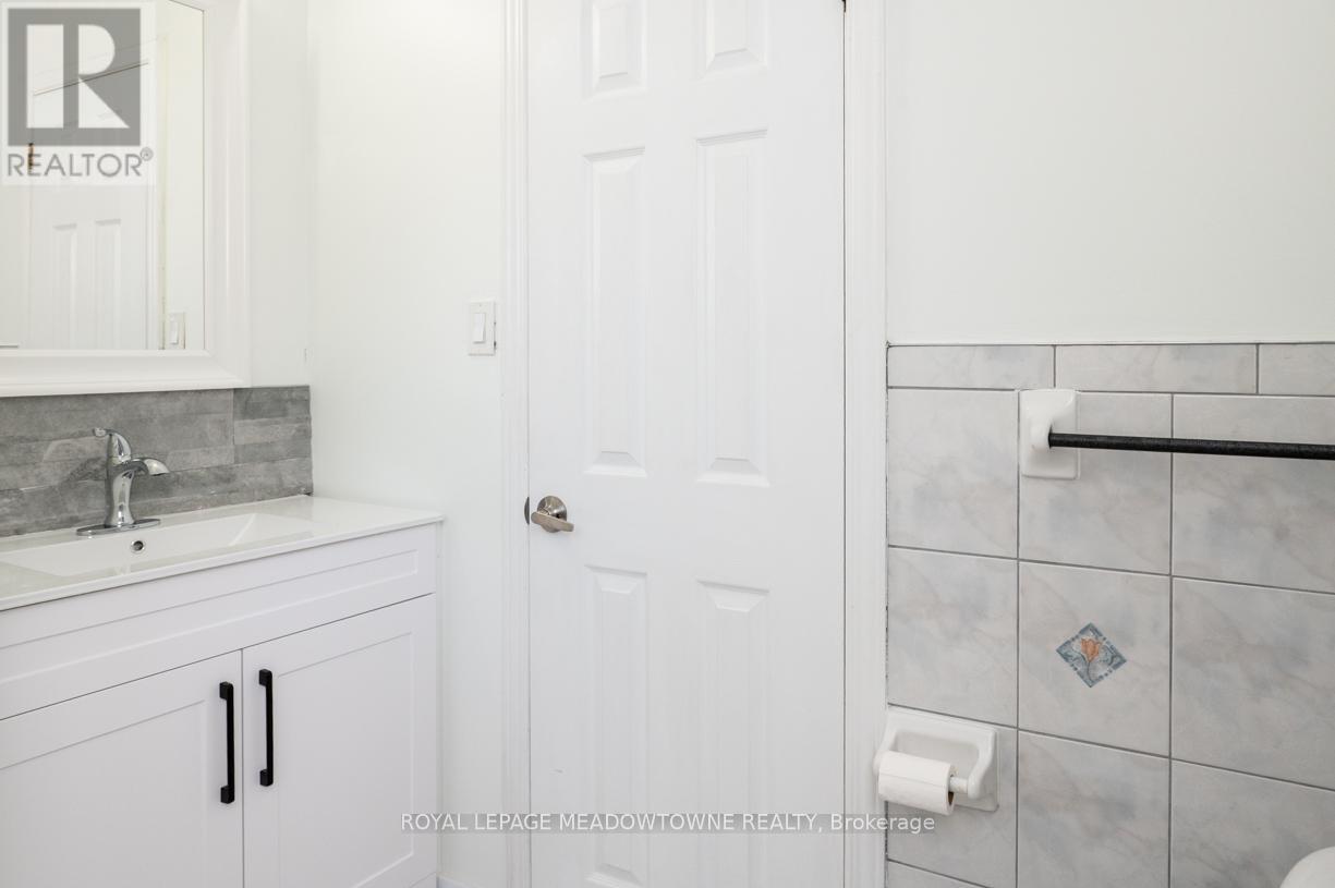 Photo 24 of 515 Ettridge Court, Mississauga ON