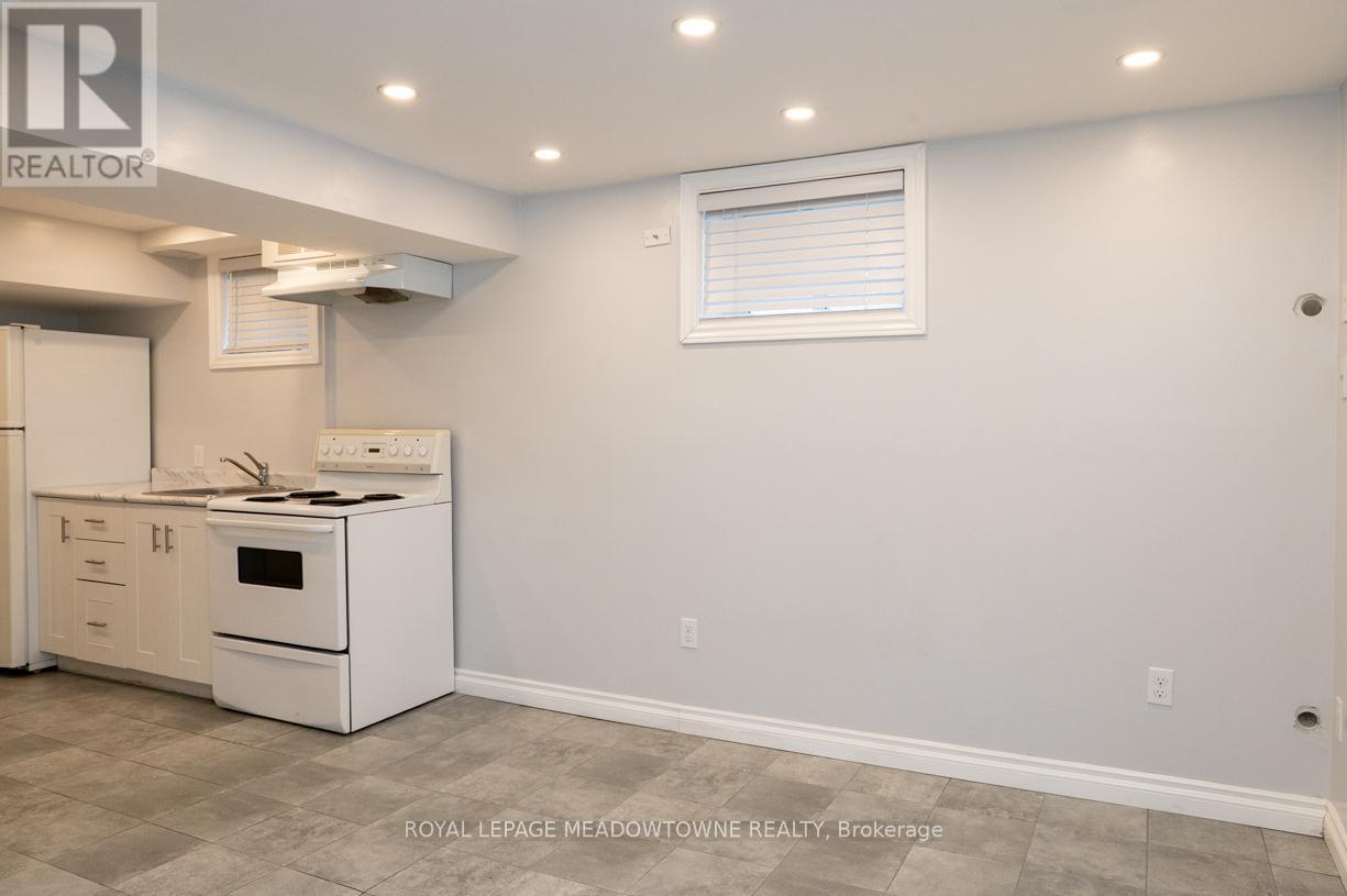 Photo 30 of 515 Ettridge Court, Mississauga ON