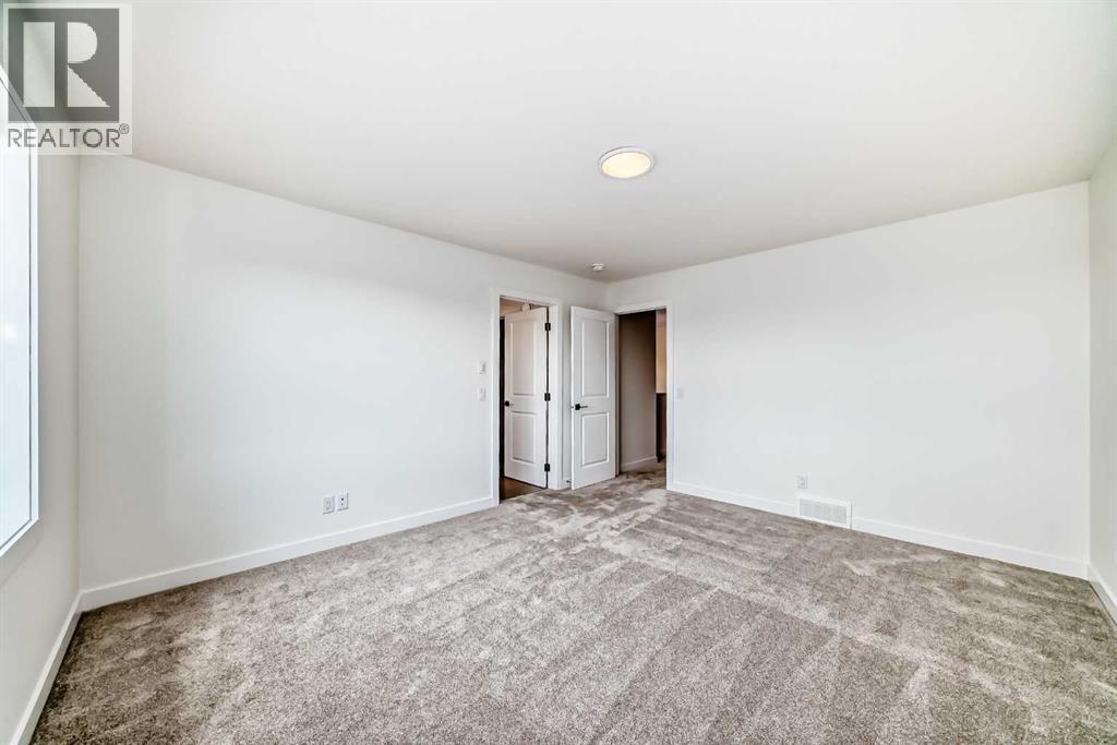 Photo 21 of 116 Southbow Village Way, Cochrane AB