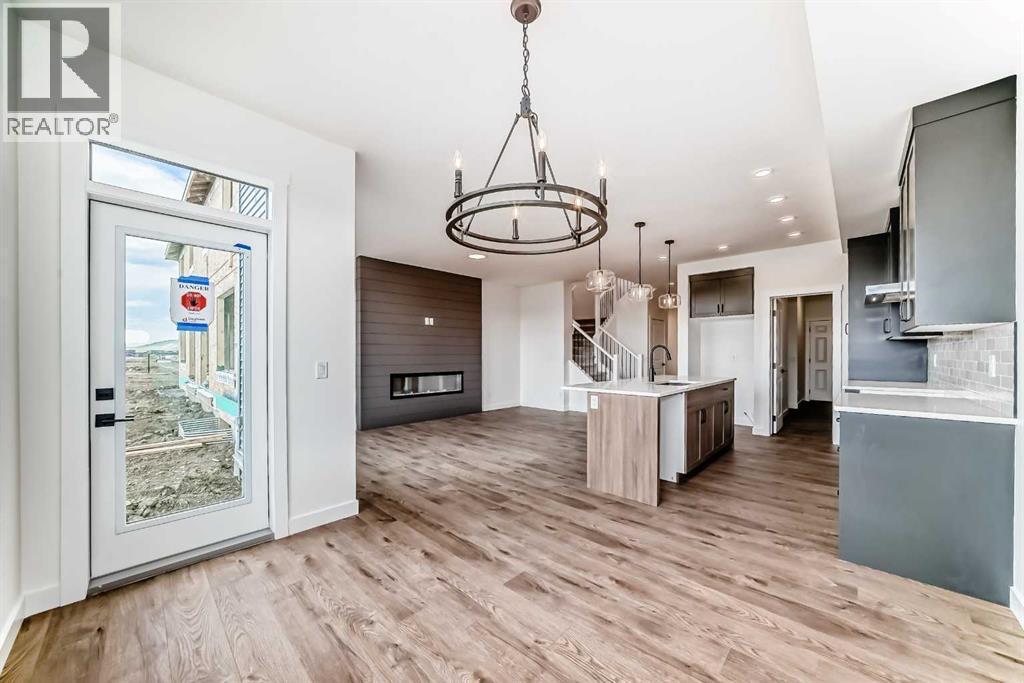 Photo 8 of 116 Southbow Village Way, Cochrane AB