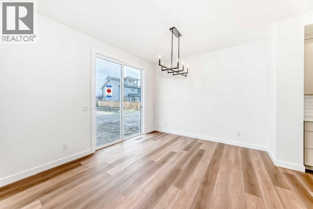 Photo 11 of 17 Appaloosa Crescent, Cochrane AB