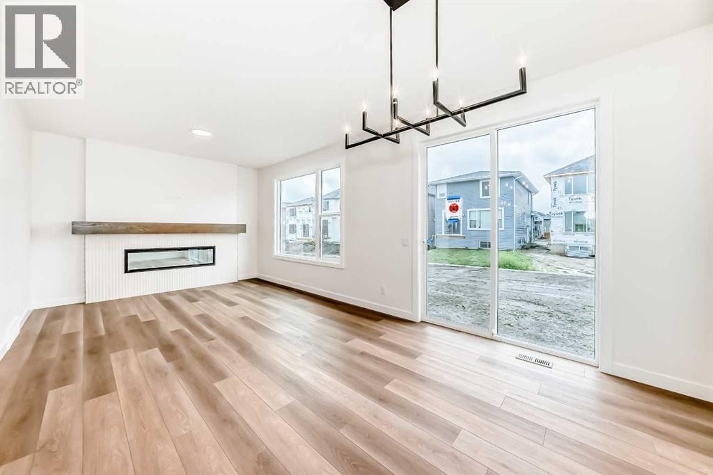 Photo 14 of 17 Appaloosa Crescent, Cochrane AB