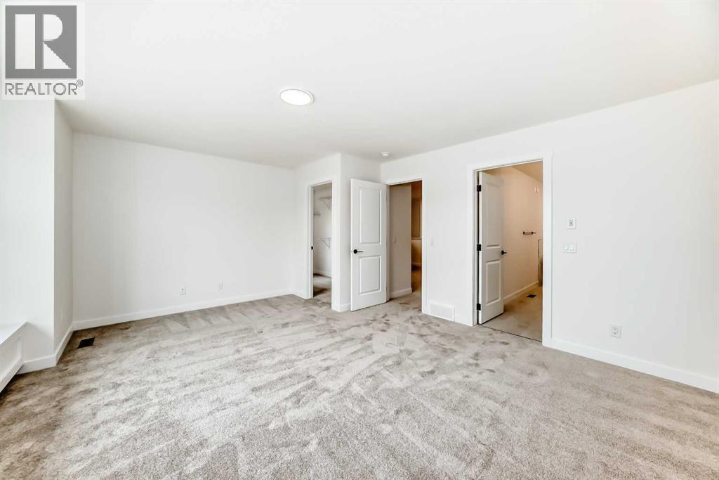 Photo 25 of 17 Appaloosa Crescent, Cochrane AB