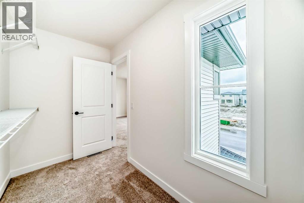 Photo 31 of 17 Appaloosa Crescent, Cochrane AB