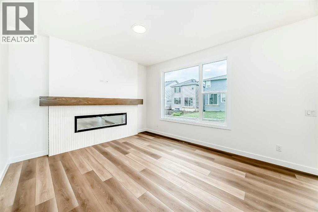 Photo 15 of 17 Appaloosa Crescent, Cochrane AB