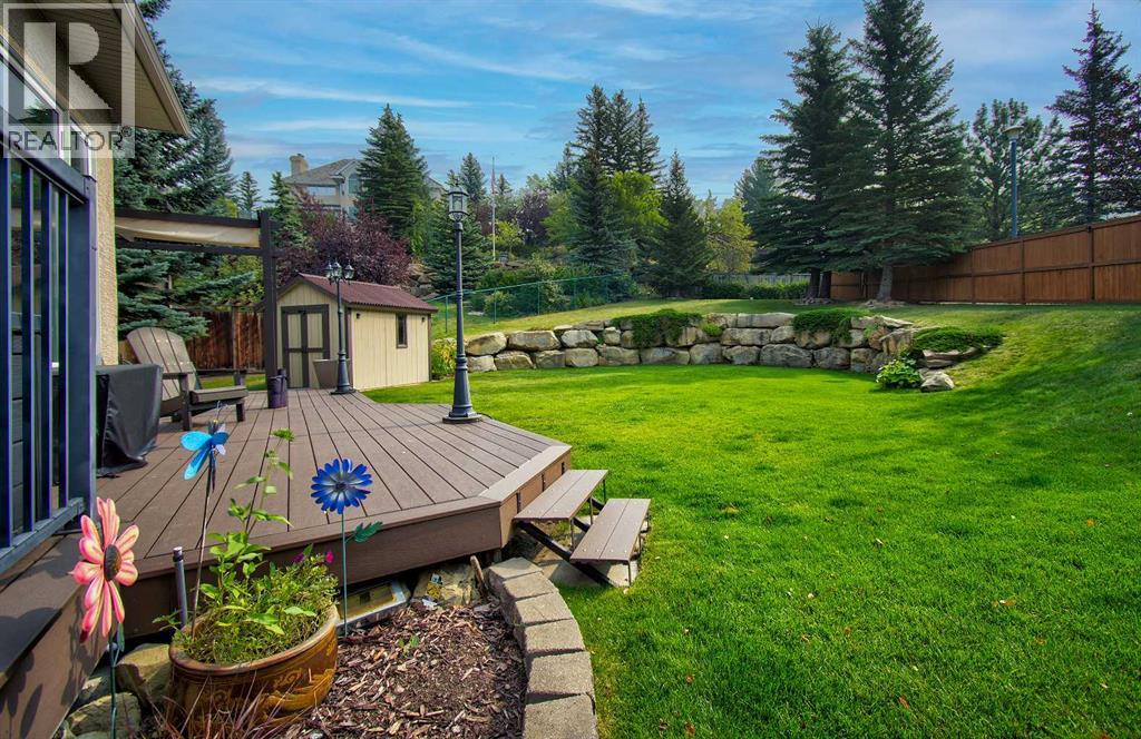 Photo 39 of 11 Sienna Ridge Bay Sw, Calgary AB