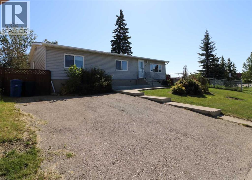 Photo 3 of 201 Big Springs Drive Se, Airdrie AB