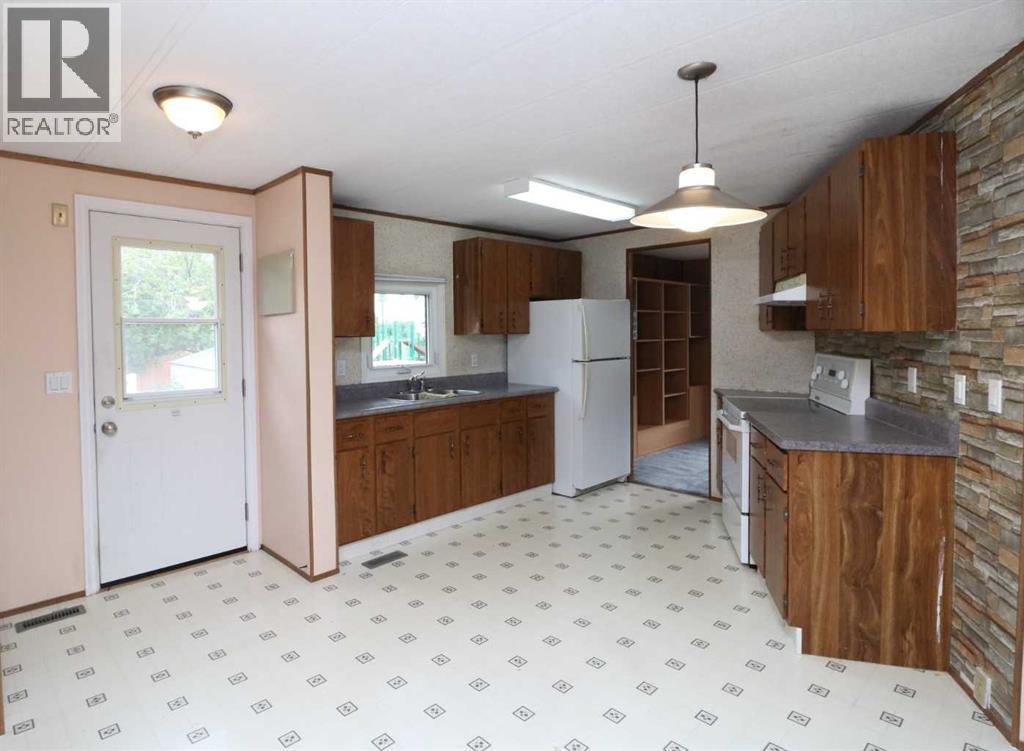 Photo 11 of 201 Big Springs Drive Se, Airdrie AB