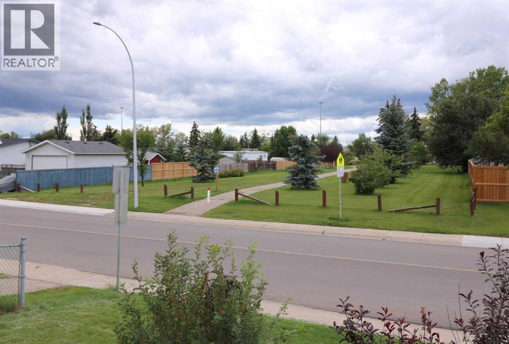 Photo 32 of 201 Big Springs Drive Se, Airdrie AB