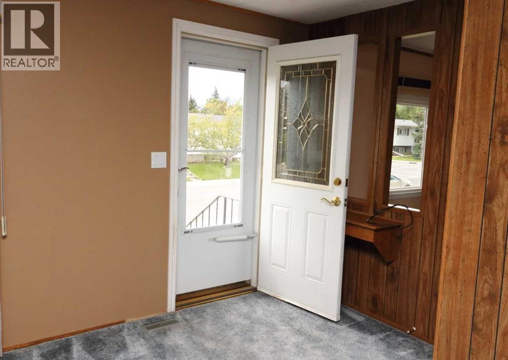 Photo 6 of 201 Big Springs Drive Se, Airdrie AB