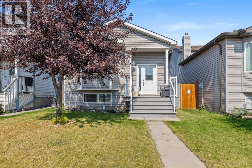 Photo 1 of 113 Martin Crossing Way Ne, Calgary AB