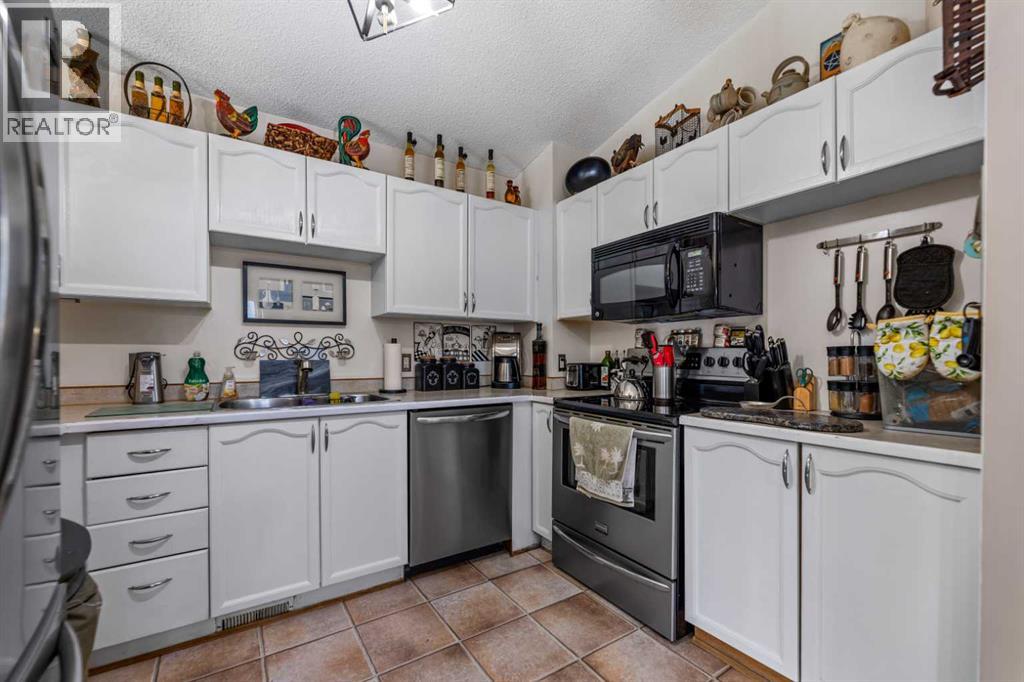 Photo 15 of 113 Martin Crossing Way Ne, Calgary AB