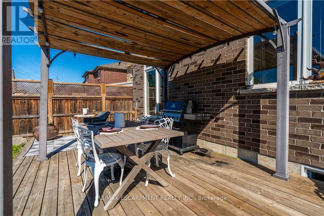 Photo 43 of 95 Greti Drive, Hamilton ON