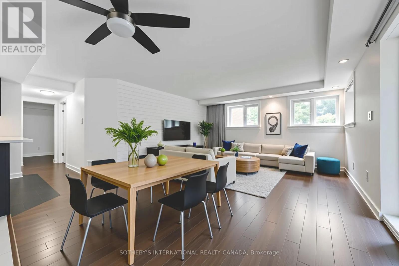 Photo 6 of 18 1238 Marenger Street, Ottawa ON