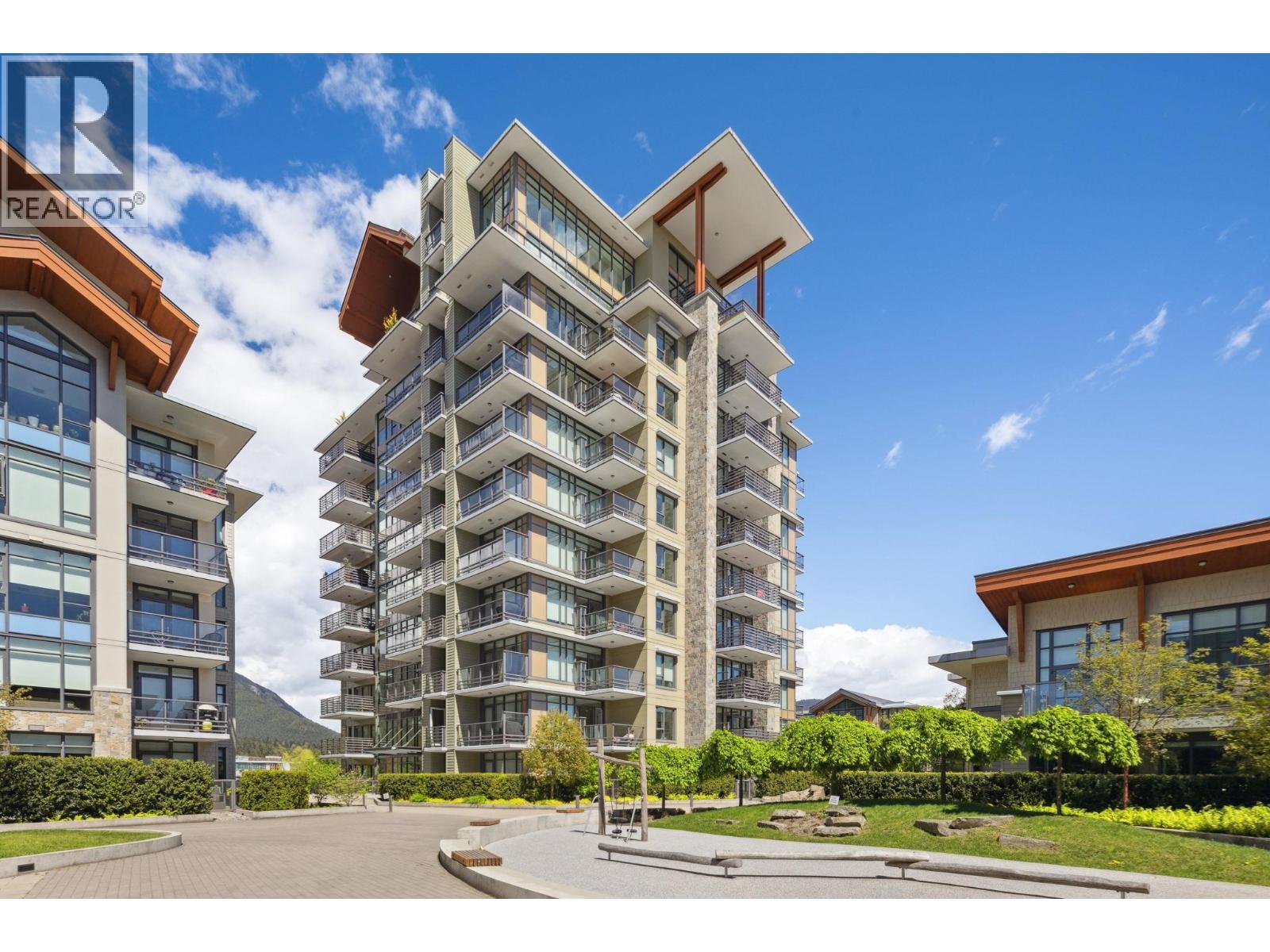 Photo 31 of 609 2780 Valley Centre Avenue, North Vancouver BC